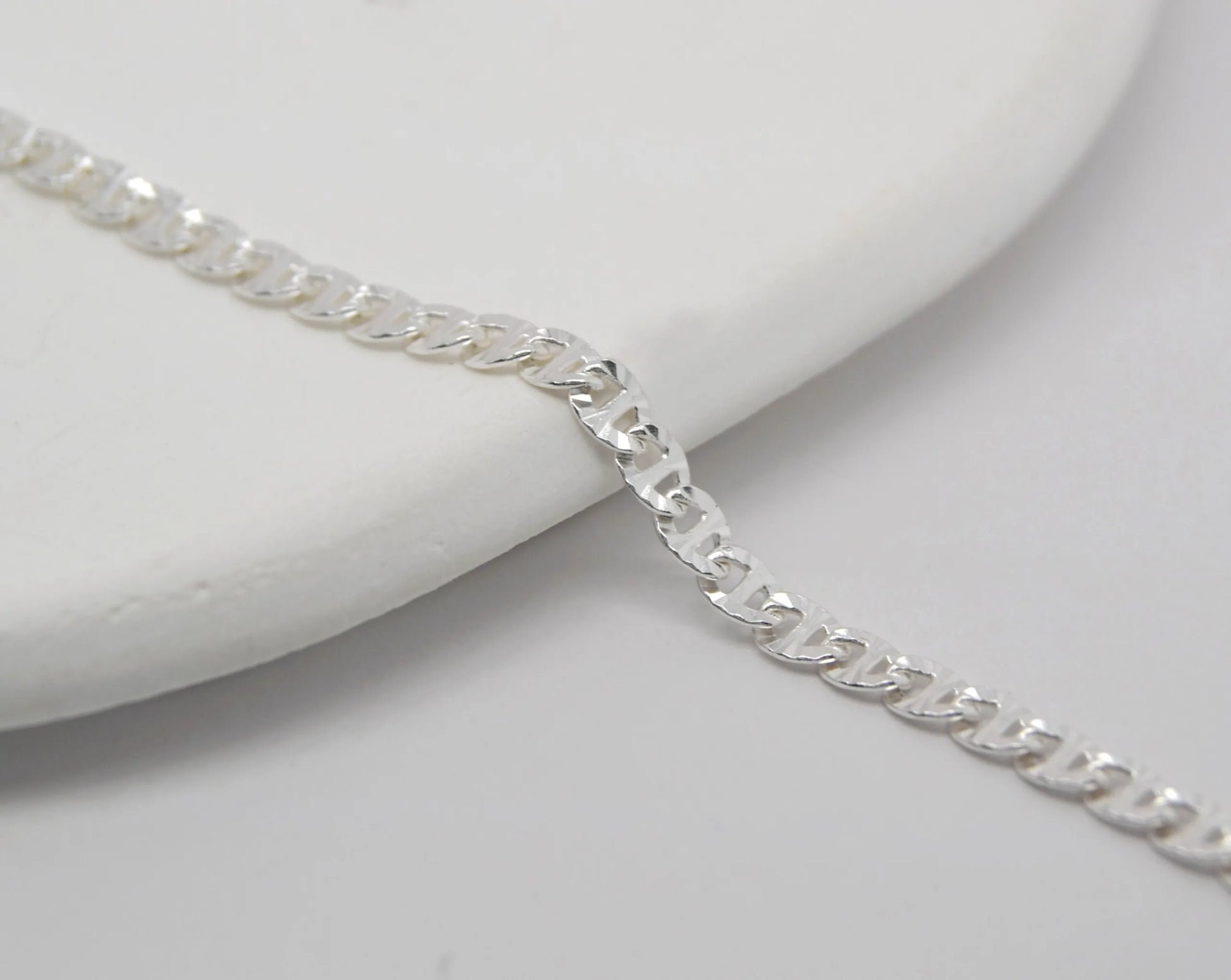 Flat Textured Silver Chain