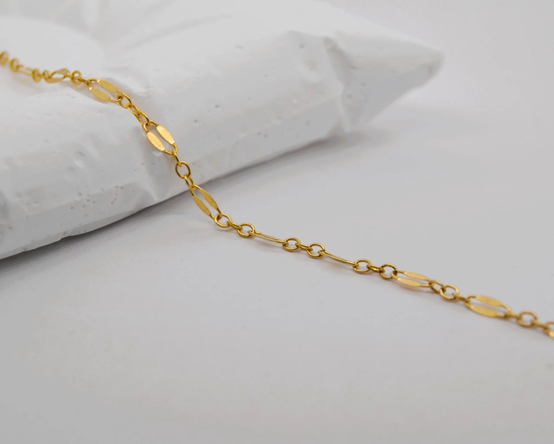Fancy Lip Chain Gold Filled