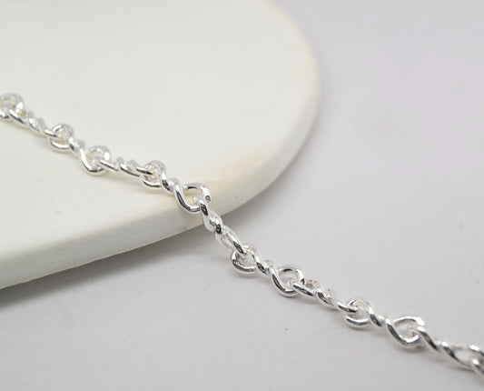 Figure Eight Silver Chain